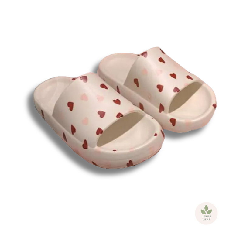 Chinelo Hearts -