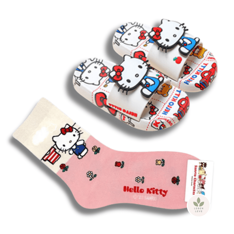 Chinelo Hello Kitty - So Soft + Brinde Par de Meias Hello Kitty