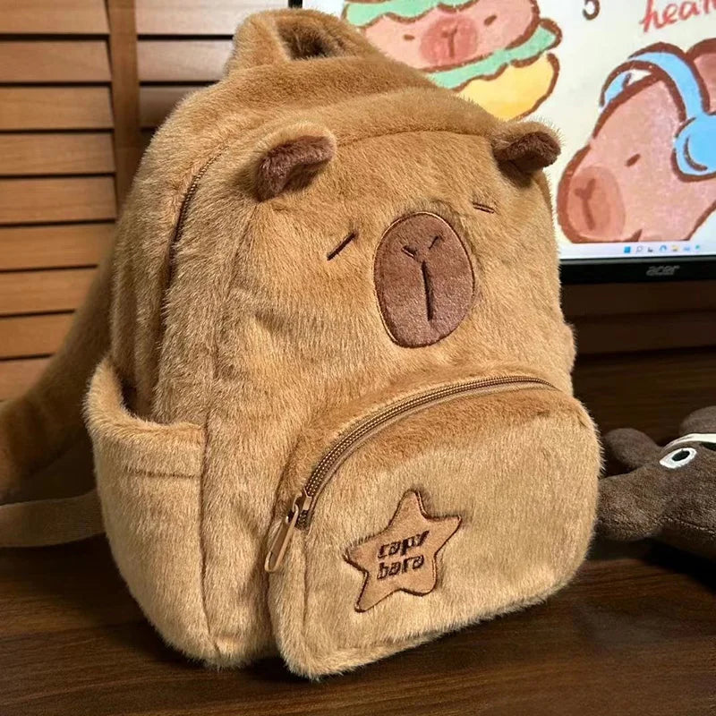 Mochila Felpuda de Capivara