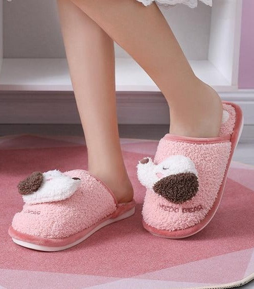 Pantufa da Cachorrinha Maisie - Solado Antiderrapante