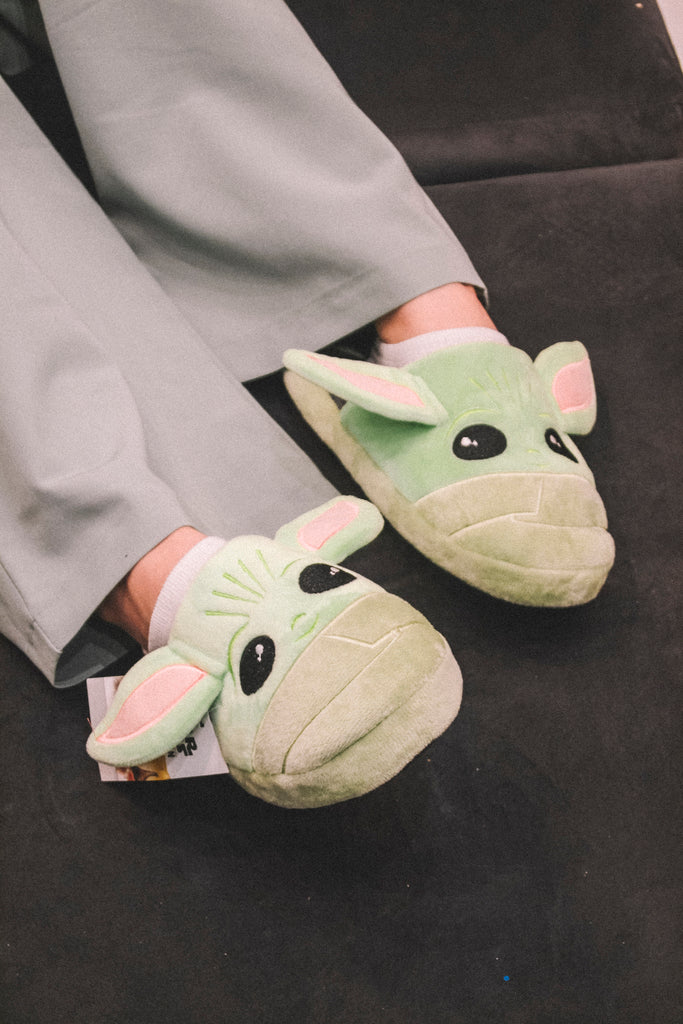 Chinelo Pantufa - Baby Yoda