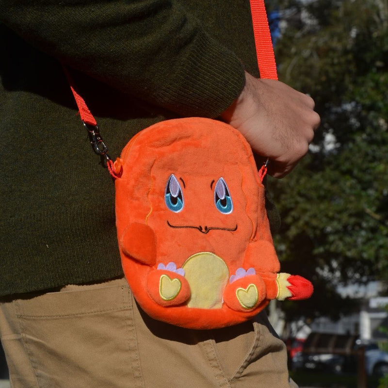 Bolsa Transversal Charmander