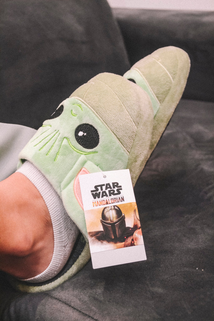 Chinelo Pantufa - Baby Yoda