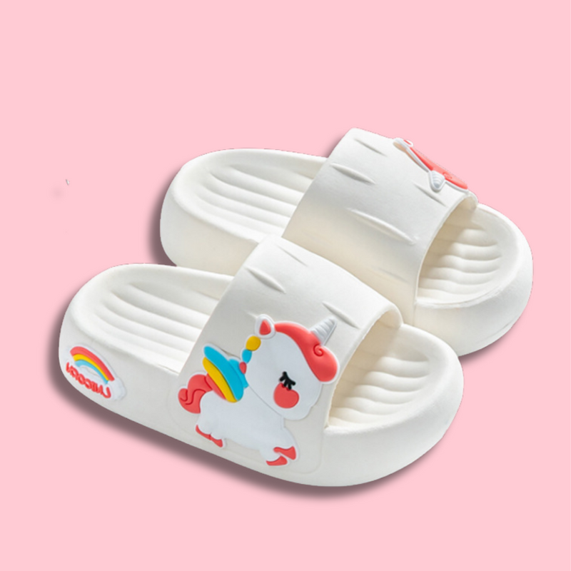 Chinelo Unicornio Confy -