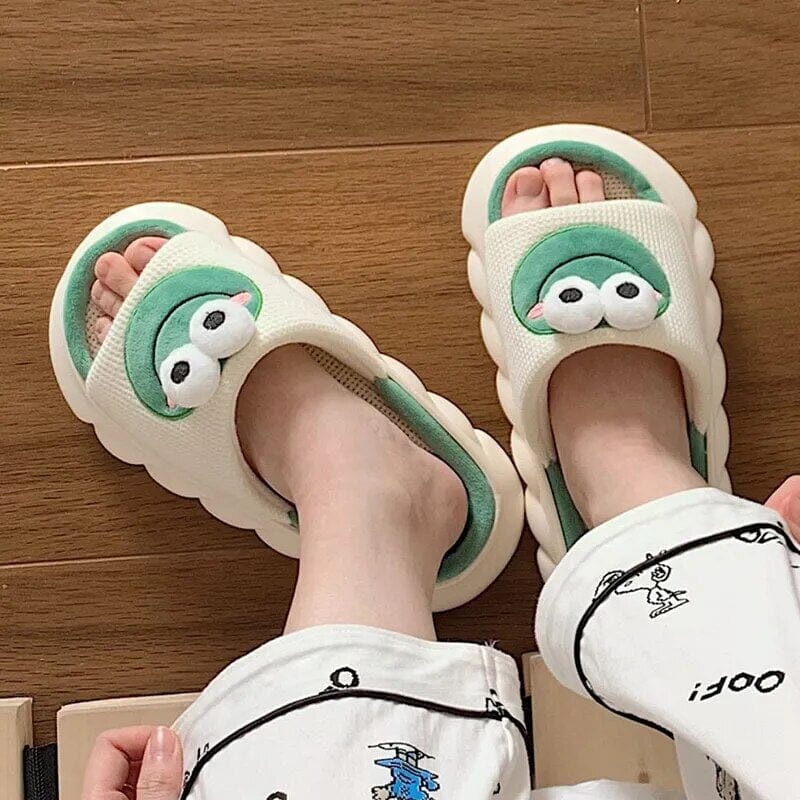 Chinelo de Sapo Estilo Kawaii