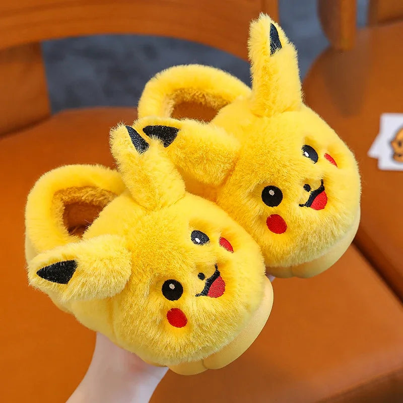 Pantufas Pofli Pikachu