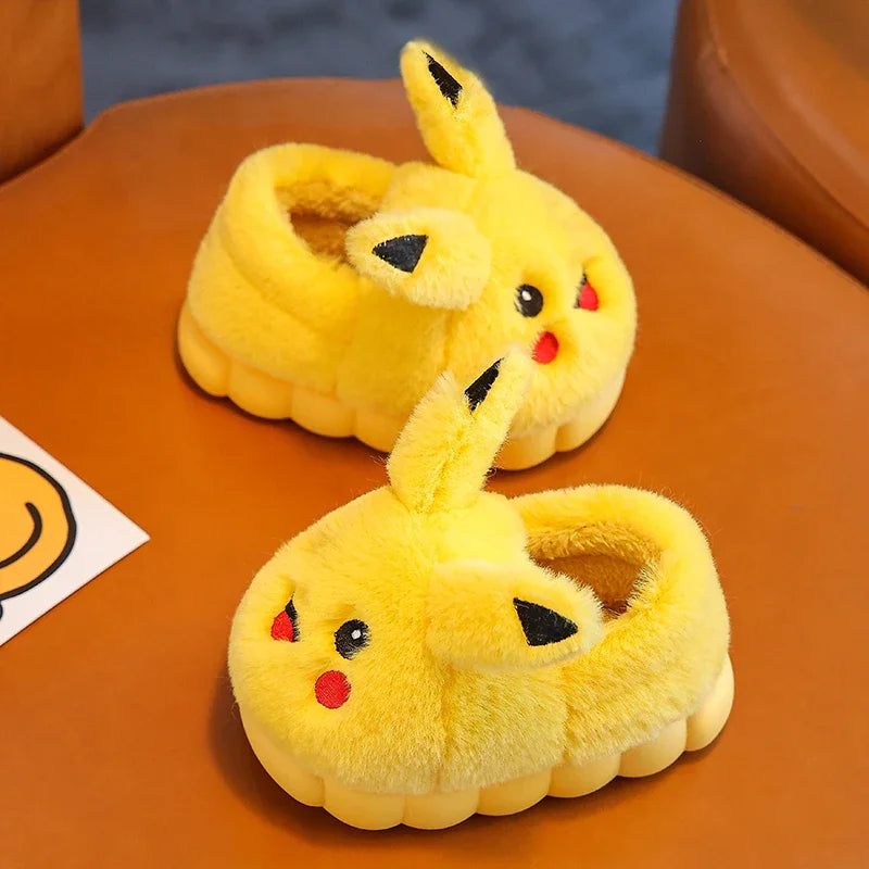 Pantufas Pofli Pikachu