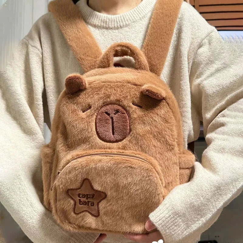 Mochila Felpuda de Capivara