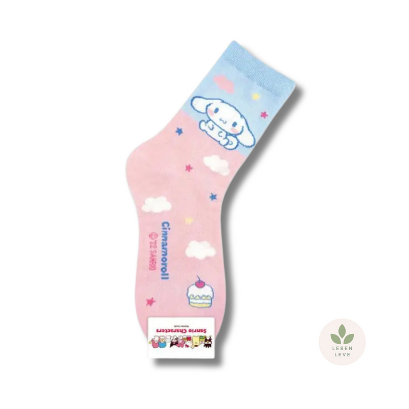 Chinelo Hello Kitty - So Soft + Brinde Par de Meias Hello Kitty