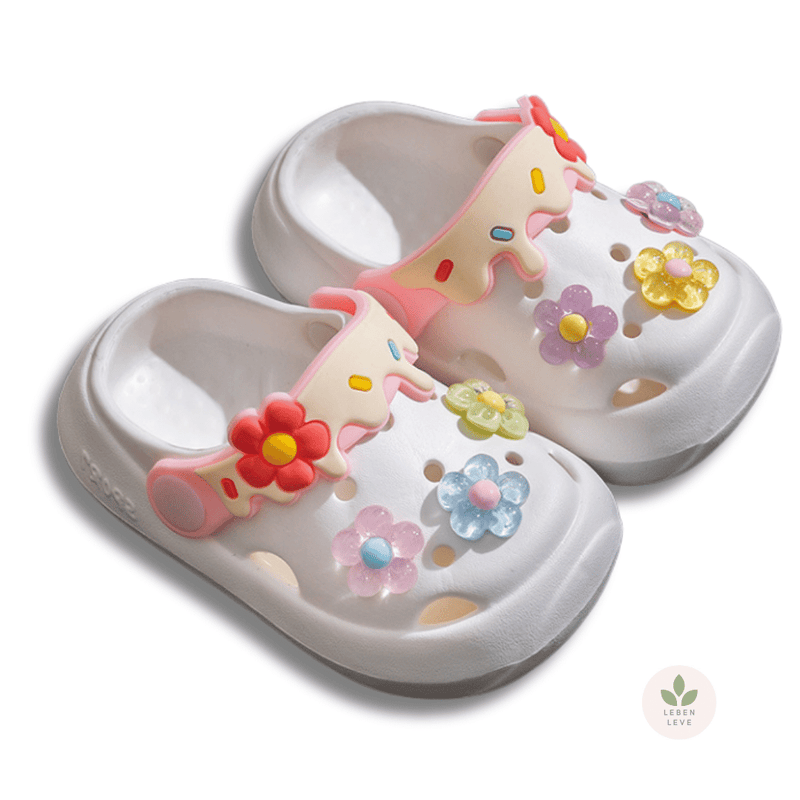 Sapatinho Floral Infantil